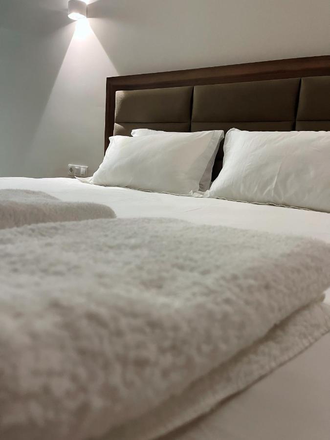 Hotel Nova Bisjkek Eksteriør bilde